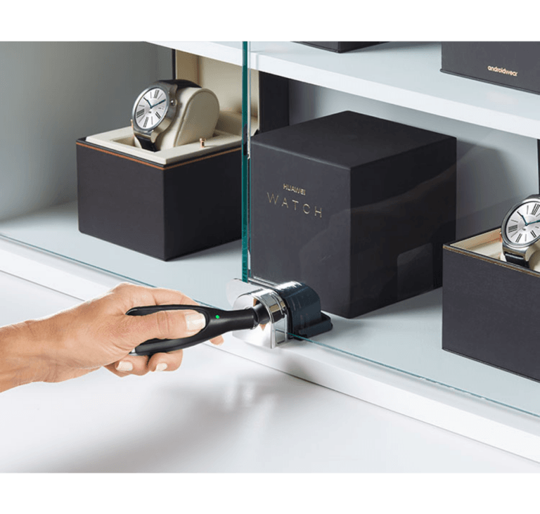 Auto-verrouillage Showcase Lock déverrouillé par OneKEY