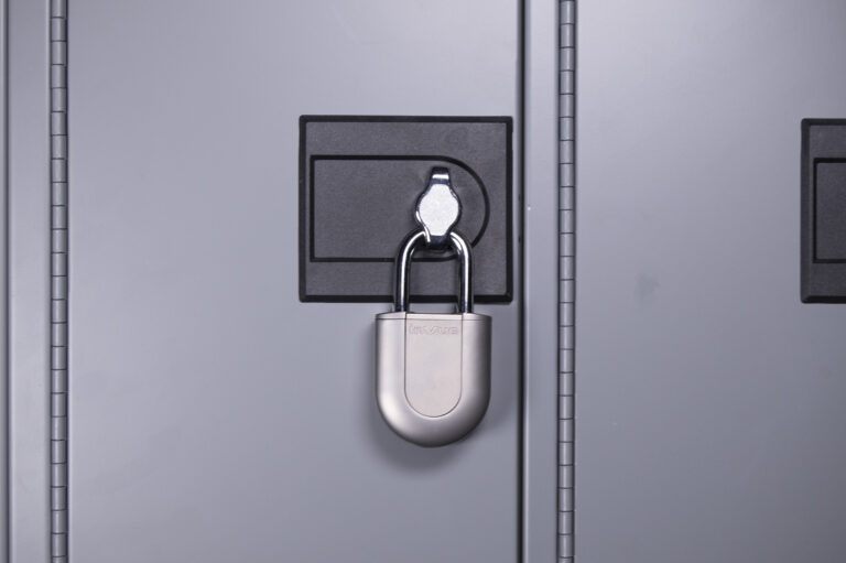 Padlock sur un casier