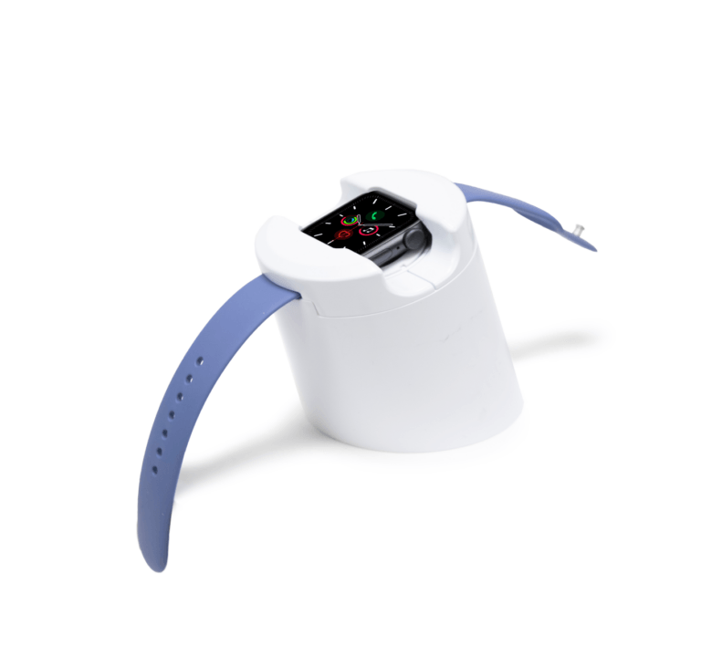 Smartwatch sur écran de sécurité blanc