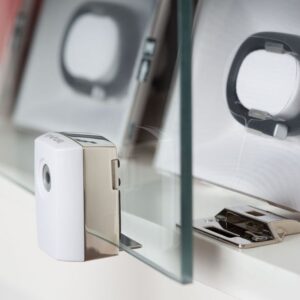 InVue serrure de vitrine en blanc, conçue pour des solutions de sécurité avancées