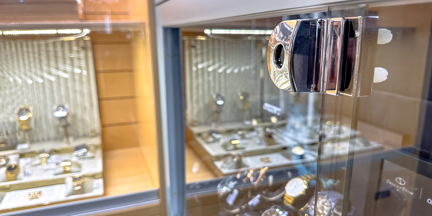 Halldór Ólafsson Úr og Skartgripir_InVue Jewelry Locks Jewelry Security Jewelry Locks sans clé